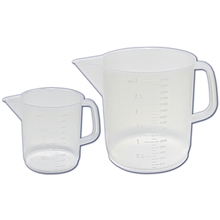 326495 Series Kartell low Form Graduated Beaker with Handle